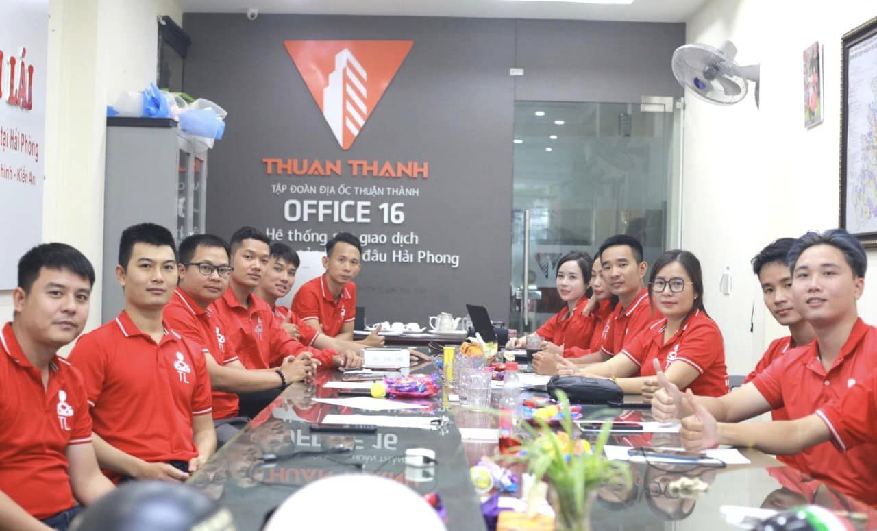 Khen thưởng thành viên xuất sắc tháng 8